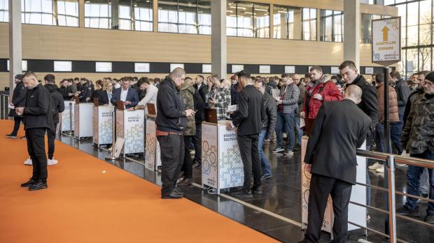 Nächstes Jahr gibt es keinen E-Kongress NRW, dafür findet wieder die Fachmesse elektrotechnik in Dortmund statt (12. bis 14.2.2025)